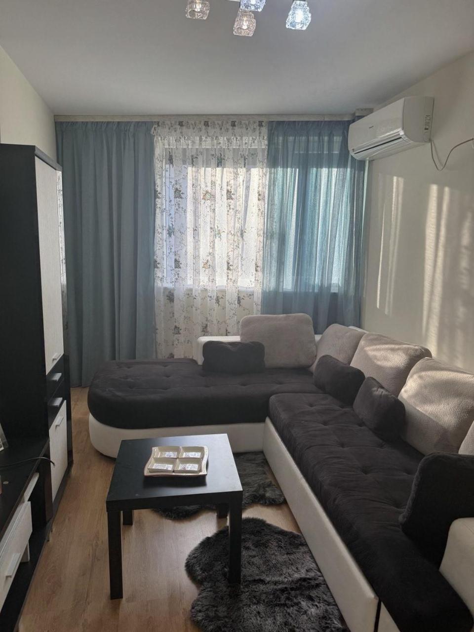 Vanity Apartments Sandanski Bagian luar foto